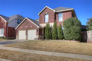 4633 Tanque Dr, Fort Worth, TX 76137 - Photo 2