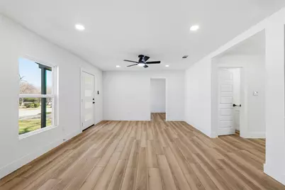 1410 Tanglewood Lane, Garland, TX 75042 - Photo 4