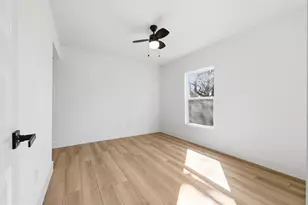 1410 Tanglewood Ln, Garland, TX 75042 - Photo 14