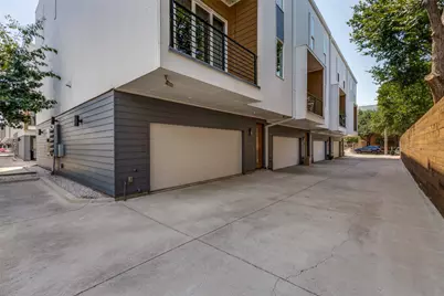 3816 San Jacinto Street #309, Dallas, TX 75204 - Photo 2