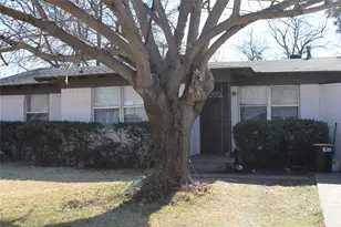 1620 Hillcrest St, Mesquite, TX 75149 - Photo 1