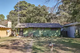 9849 Shawnee Ln, Quinlan, TX 75474 - Photo 2