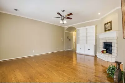 5201 La Bandera Trail, Benbrook, TX 76126 - Photo 6