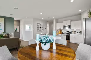 105 Trinity St, Grandview, TX 76050 - Photo 12