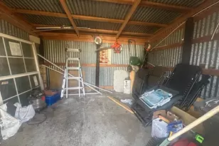 205 W Rutherford St, Mount Vernon, TX 75457 - Photo 10