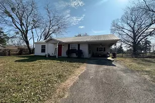 205 W Rutherford St, Mount Vernon, TX 75457 - Photo 12