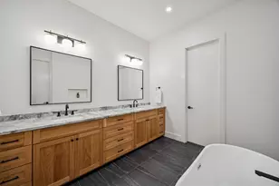 5104 Vandelia St, Dallas, TX 75235 - Photo 24