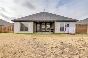 210 Harp Ave, Godley, TX 76044 - Photo 38