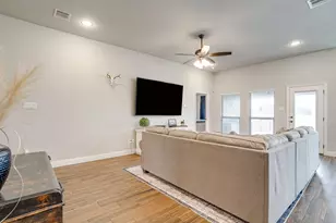 210 Harp Ave, Godley, TX 76044 - Photo 8