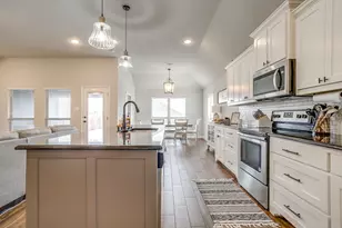 210 Harp Ave, Godley, TX 76044 - Photo 14