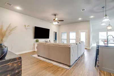 210 Harp Avenue, Godley, TX 76044 - Photo 6