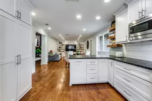 9203 Alta Oaks Dr, Dallas, TX 75243 - Photo 8
