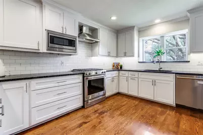 9203 Alta Oaks Drive, Dallas, TX 75243 - Photo 10