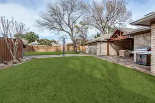 9203 Alta Oaks Dr, Dallas, TX 75243 - Photo 26