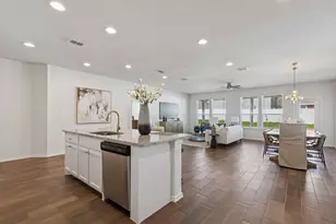 9025 HUXLEY Dr, Providence Village, TX 76227 - Photo 12