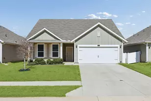 9025 HUXLEY Dr, Providence Village, TX 76227 - Photo 1