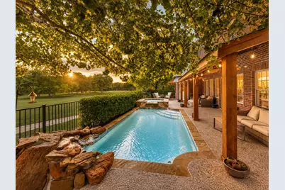 2706 Brookside Lane, McKinney, TX 75072 - Photo 2