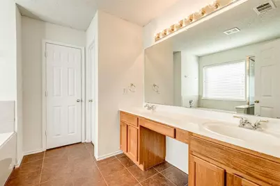 4500 Shady Hollow Drive, Fort Worth, TX 76123 - Photo 12