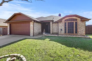 313 Palm St, Crowley, TX 76036 - Photo 1