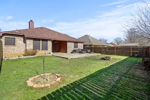 313 Palm St, Crowley, TX 76036 - Photo 20