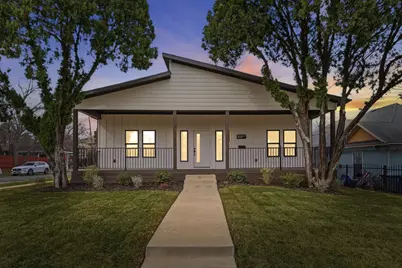 901 Elsbeth Street, Dallas, TX 75208 - Photo 1