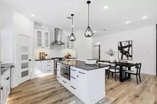 901 Elsbeth St, Dallas, TX 75208 - Photo 14