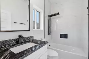 901 Elsbeth St, Dallas, TX 75208 - Photo 34