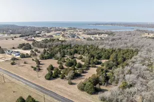 54 VINTAGE Shrs Dr, East Tawakoni, TX 75472 - Photo 1