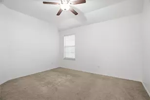 508 Lakeview Cir, Burleson, TX 76028 - Photo 22