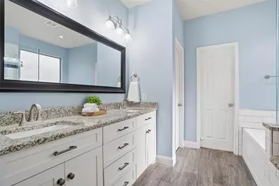 508 Lakeview Circle, Burleson, TX 76028 - Photo 18