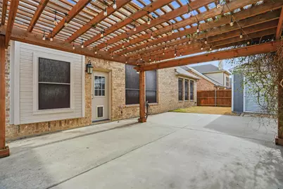 508 Lakeview Circle, Burleson, TX 76028 - Photo 34