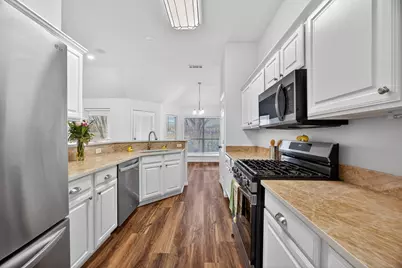 105 Canterbury Drive, Saginaw, TX 76179 - Photo 16