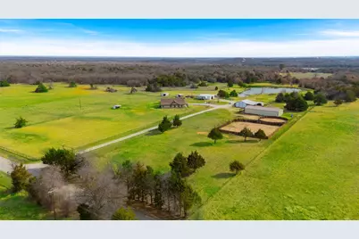 289 Blackjack Road, Valley View, TX 76272 - Photo 4
