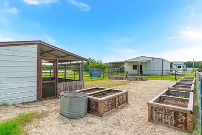 289 Blackjack Road, Valley View, TX 76272 - Photo 38