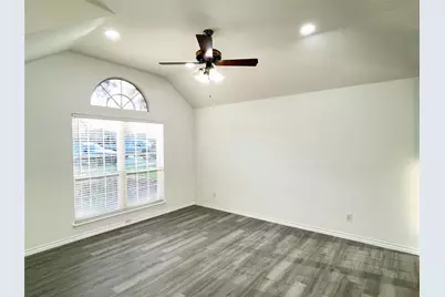 207 Clearcrest Drive, Allen, TX 75002 - Photo 2