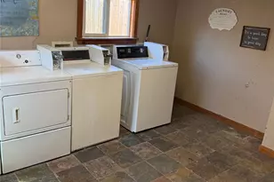 1705 Chris Craft Dr, Grapevine, TX 76051 - Photo 12