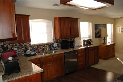 5608 Fairway Circle, Haltom City, TX 76117 - Photo 16