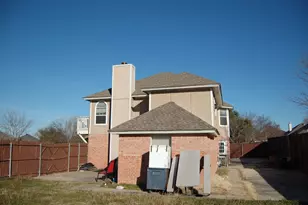 5608 Fairway Cir, Haltom City, TX 76117 - Photo 24