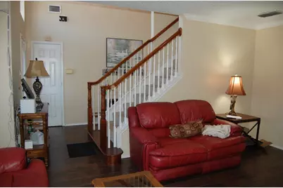 5608 Fairway Circle, Haltom City, TX 76117 - Photo 6