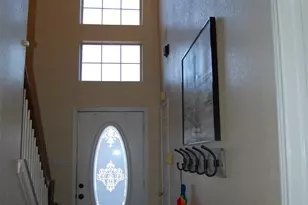 5608 Fairway Cir, Haltom City, TX 76117 - Photo 12