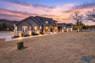 108 Bonita, Springtown, TX 76082 - Photo 1