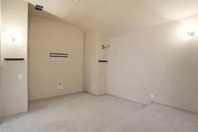 1 Duskview Lane, Edgecliff Village, TX 76134 - Photo 12