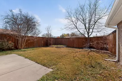 2114 Lymington Road, Carrollton, TX 75007 - Photo 32