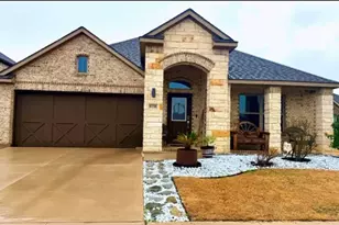 6718 Goldenrain Dr, Venus, TX 76084 - Photo 2