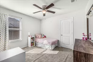 6520 Boot Jack Dr, Burleson, TX 76058 - Photo 32