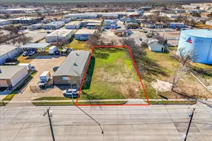 4320 Glenview Dr, Haltom City, TX 76117 - Photo 1