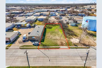 4320 Glenview Drive, Haltom City, TX 76117 - Photo 6
