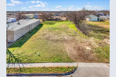4320 Glenview Drive, Haltom City, TX 76117 - Photo 6