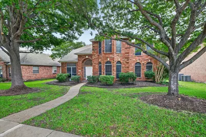 9708 Congressional Drive, Plano, TX 75025 - Photo 2