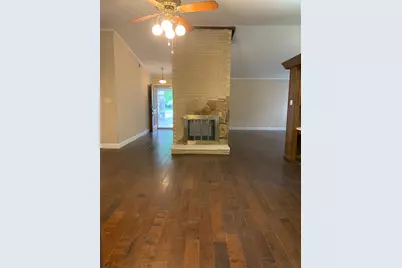 913 W Northgate Drive, Irving, TX 75062 - Photo 4